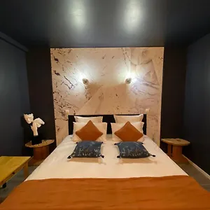Bed & Breakfast Charmes En Le Charme Poetique